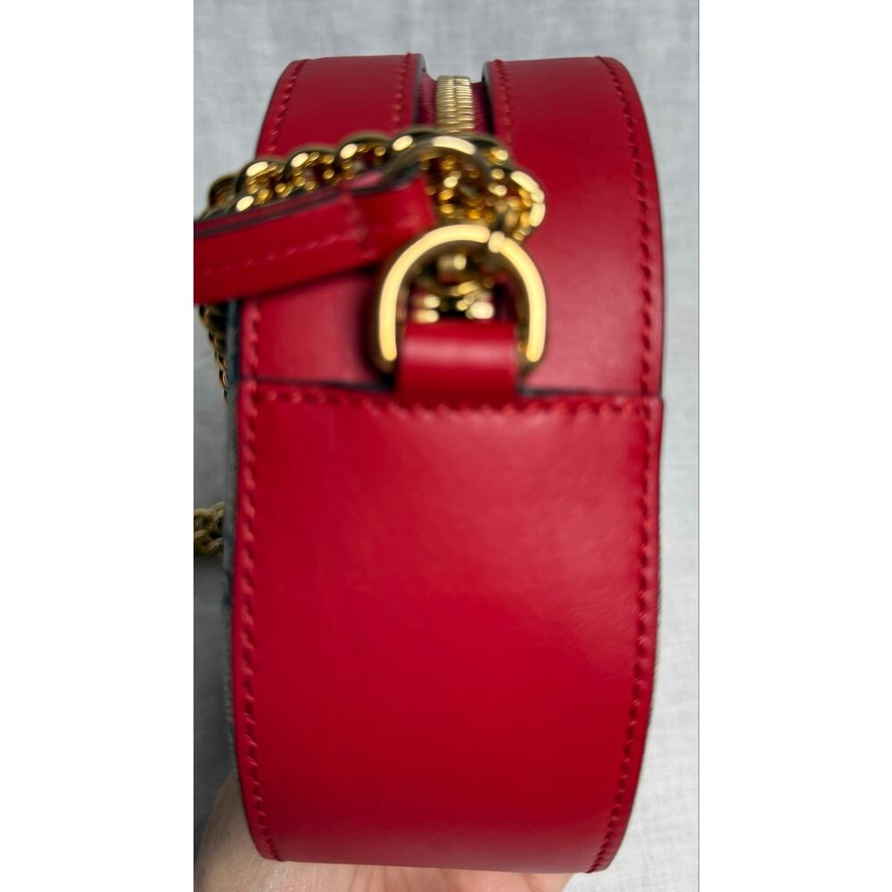 Gucci GG Supreme Mini Chain Crossbody Camera Bag - Hibiscus Red, Beige & Navy - Picture 8 of 15